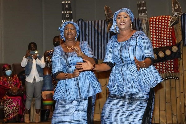 NOITE CULTURAL NO FECHO DA VISITA À GUINÉ 