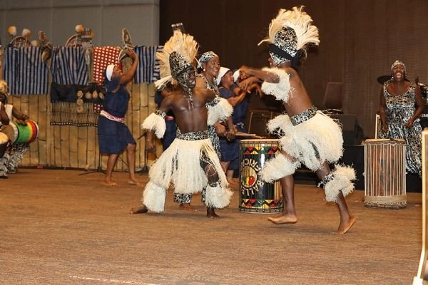 NOITE CULTURAL NO FECHO DA VISITA À GUINÉ 