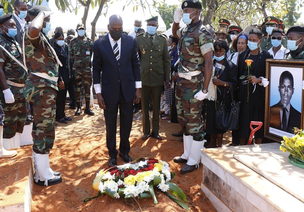 EXÊQUIAS DAS VÍTIMAS DOS CONFLITOS POLÍTICOS EM ANGOLA